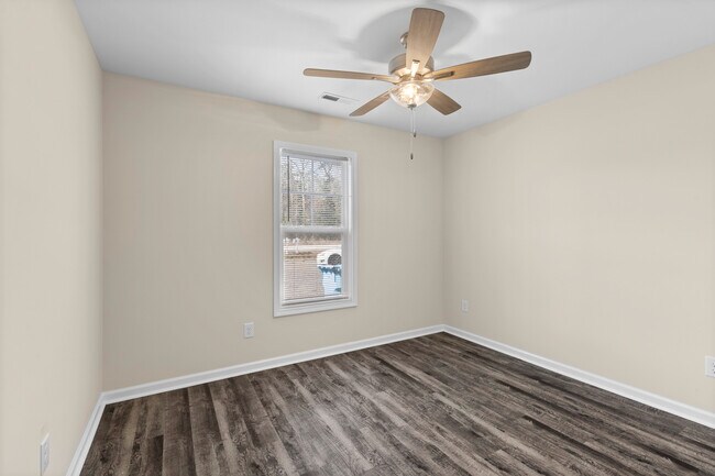 Building Photo - 1470 Murrill Hill Rd