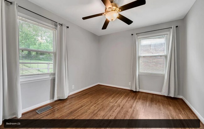 Building Photo - 624 Westboro Dr