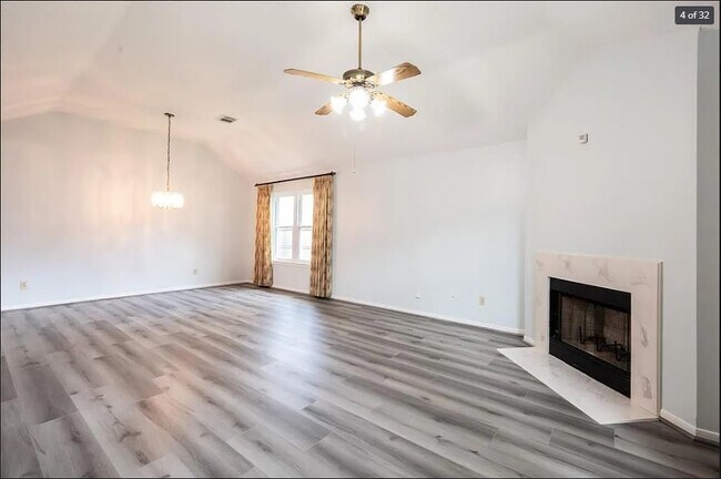 Building Photo - 4317 Plover Dr