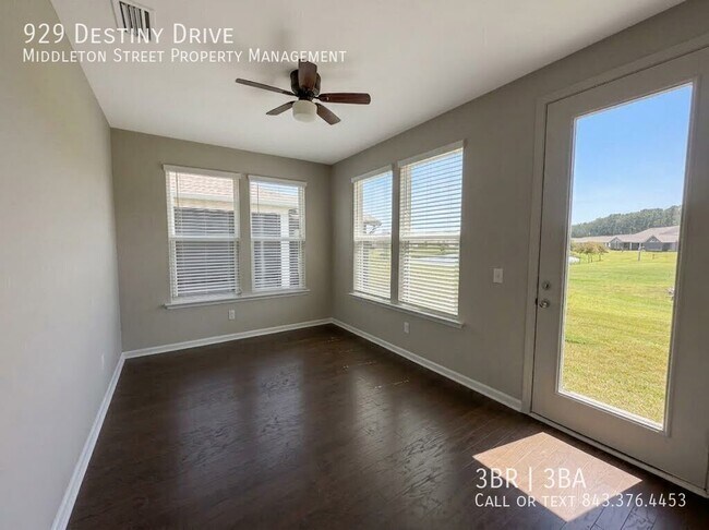 Building Photo - 929 Destiny Dr