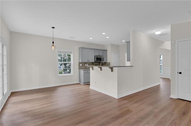 Building Photo - 5891 Buckner Creek Dr SE