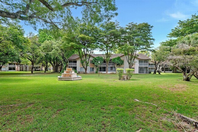 Building Photo - 13910 SW 91st Terrace