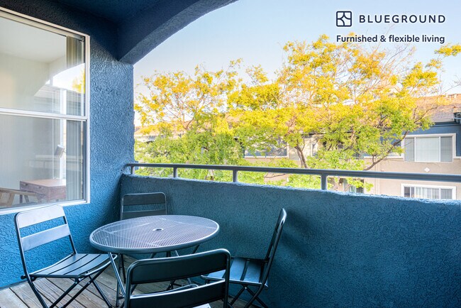 Building Photo - 1170 Beethoven Common