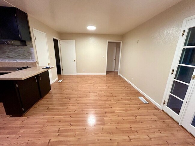 Building Photo - 1653 Los Gatos Way