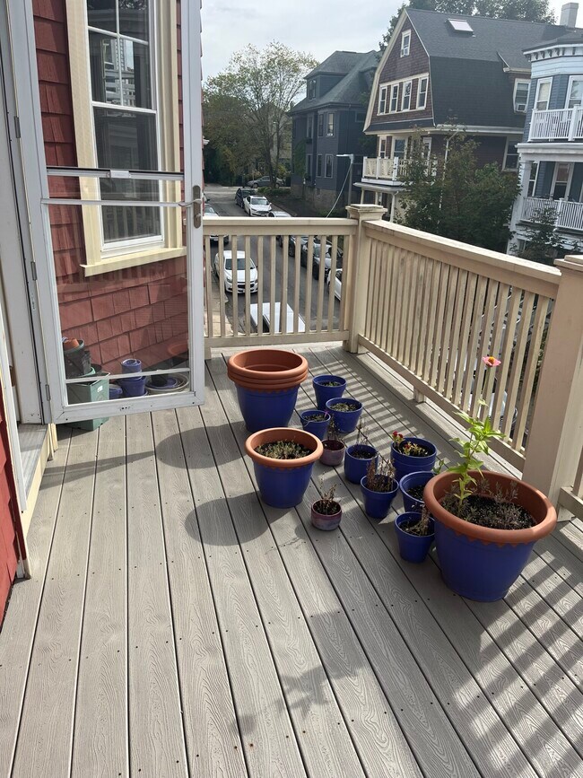 Building Photo - 15 Parkton Rd