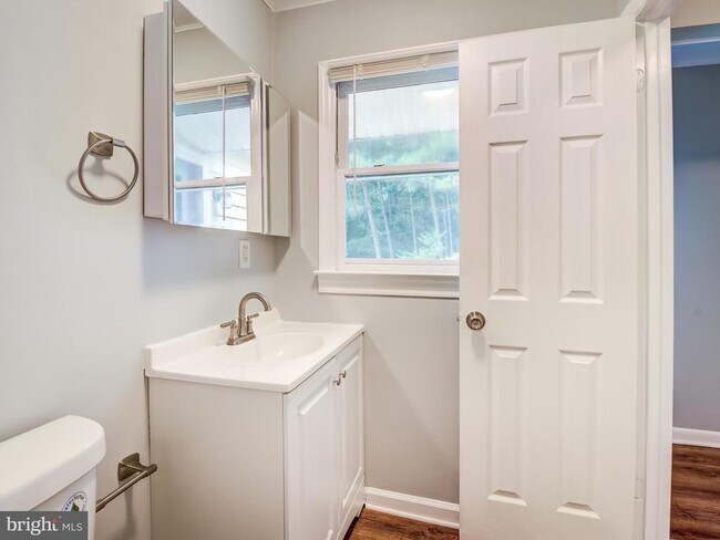 Building Photo - 20227 Three Notch Rd