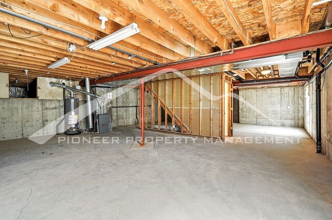 Building Photo - Charming Home with Central AC and Gas Fire...