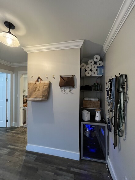 Building Photo - 1426 Harvey St