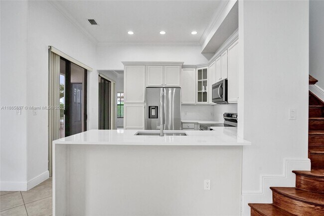 Building Photo - 8387 NW 38th St