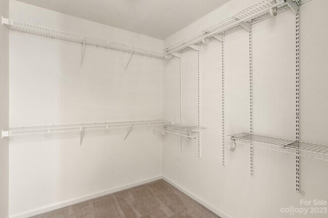 Building Photo - 3808 Herkimer Dr