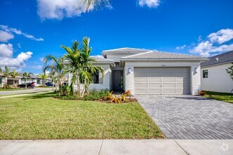 Building Photo - 12555 SW Manatee Marsh Ter