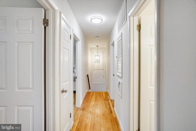 Building Photo - 3300 Prince William Dr