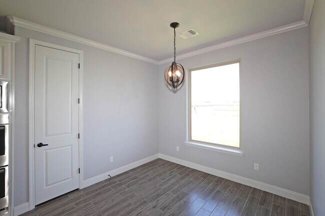 Building Photo - For Lease