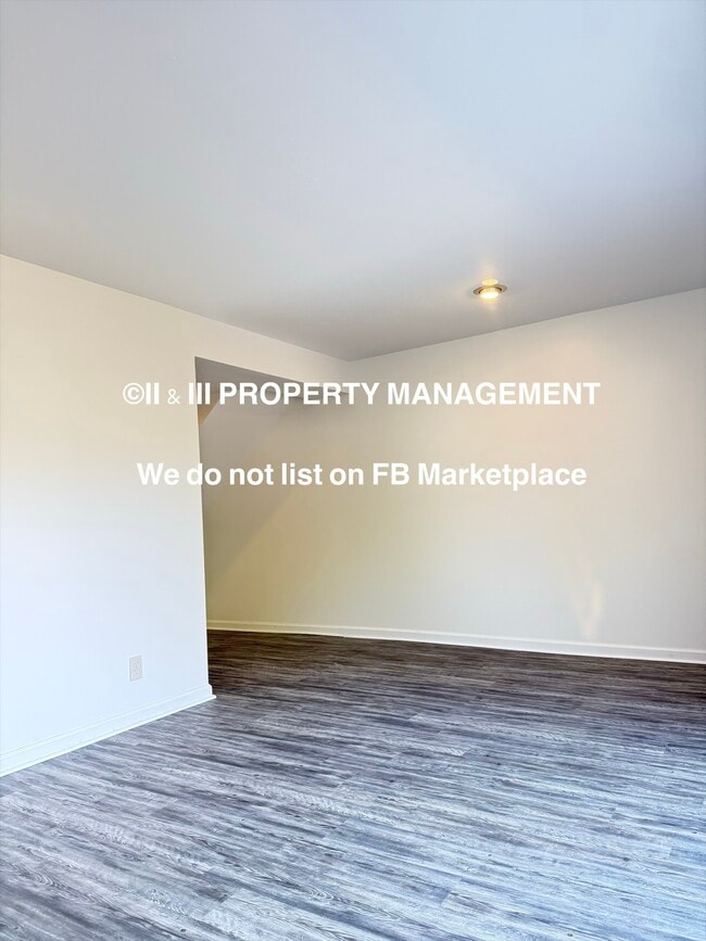 Building Photo - 8660 W 109th St