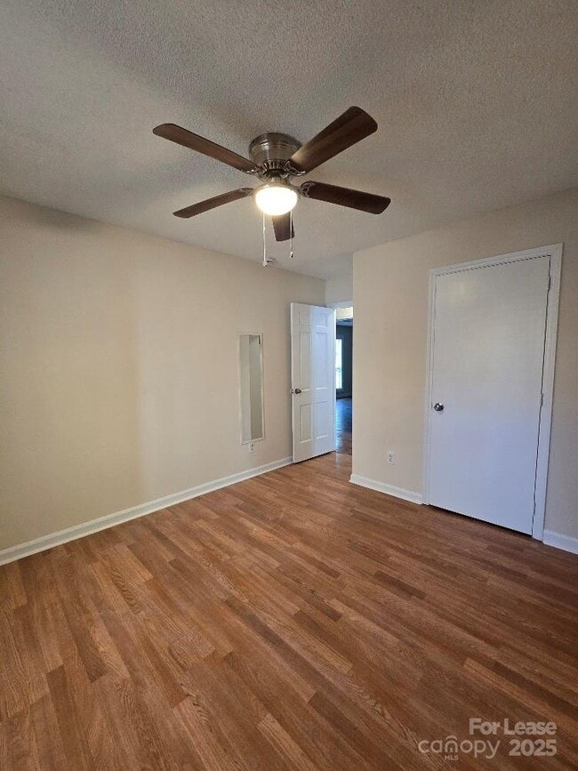 Building Photo - 3738 Sweetgrass Ln