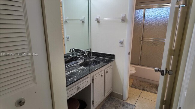 Building Photo - 5961 NW 61st Ave