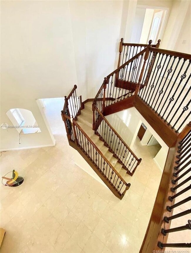 Building Photo - 11350 NW 82nd Terrace