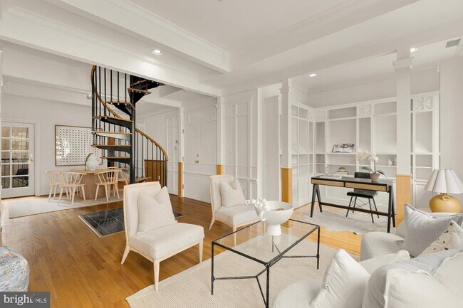 Building Photo - 1704 16th St NW