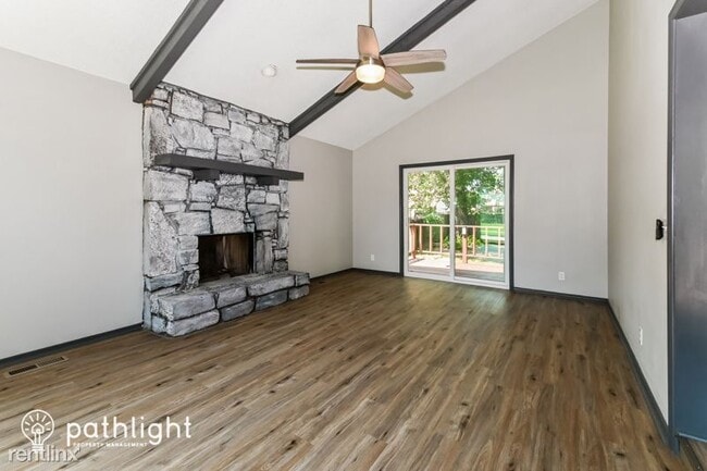 Building Photo - 3 br, 2.5 bath House - 3352 S 138th E Ave ...