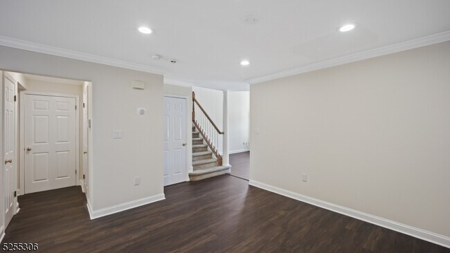 Building Photo - 1306 Stech Dr