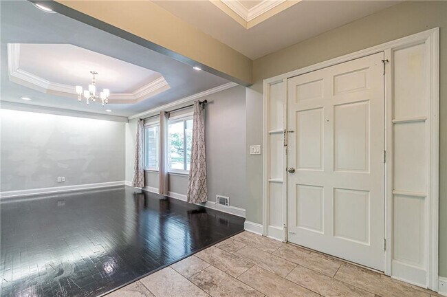 Building Photo - 1574 Old Spring House Ln