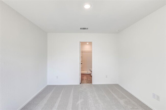 Building Photo - 177 Pink Footed Pass