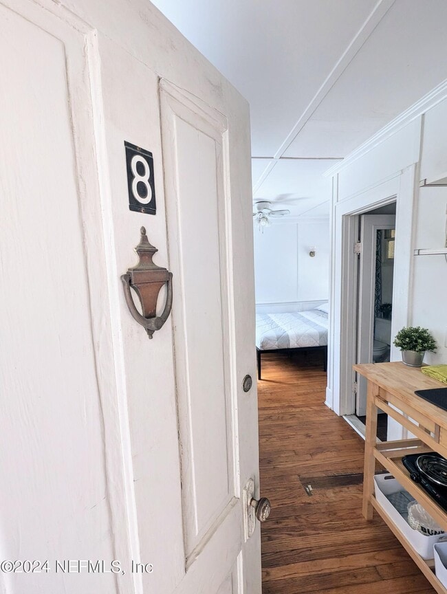 Building Photo - 2727 Riverside Ave