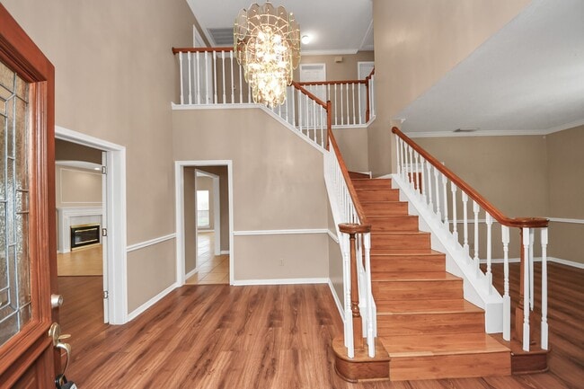 Building Photo - 6227 Paddle Wheel Dr