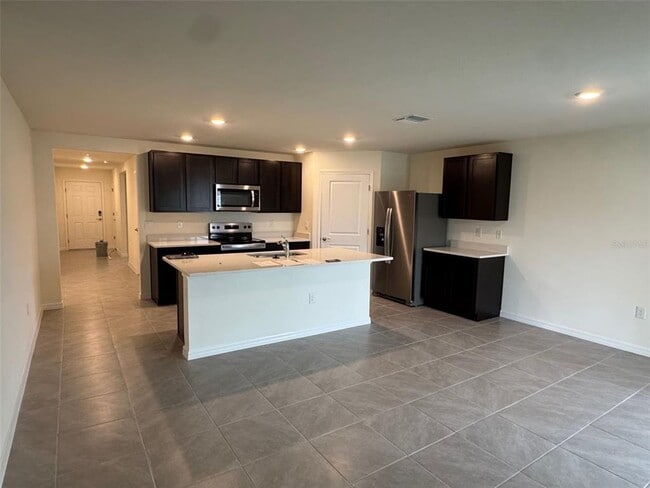 Building Photo - 1918 NW 246th Ter