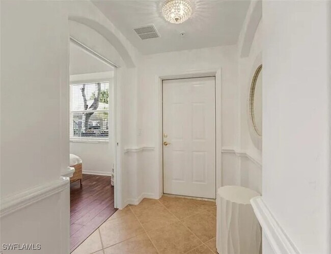 Building Photo - 1285 Sweetwater Cove