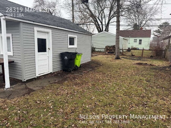 Building Photo - 28319 Maple St