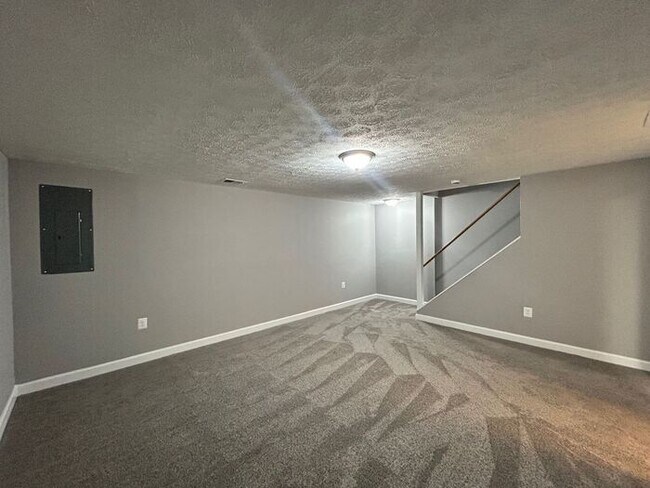 Building Photo - New 3 bedroom home in Middle River.