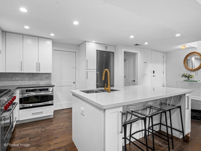 Building Photo - 1748 N Crilly Ct