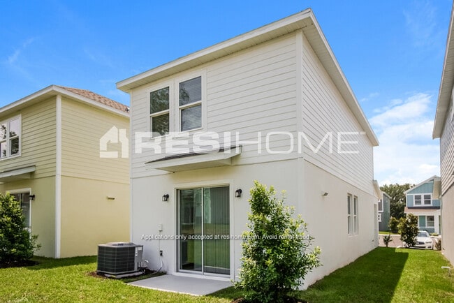 Building Photo - 8172 Arrow Wood Lp
