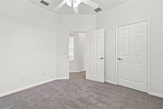 Building Photo - 3576 Maple Ridge Loop