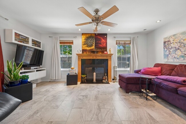 Building Photo - 212 Westchester Ct