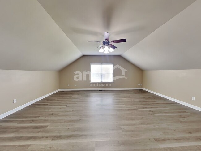 Building Photo - 1835 Oreilly Cir