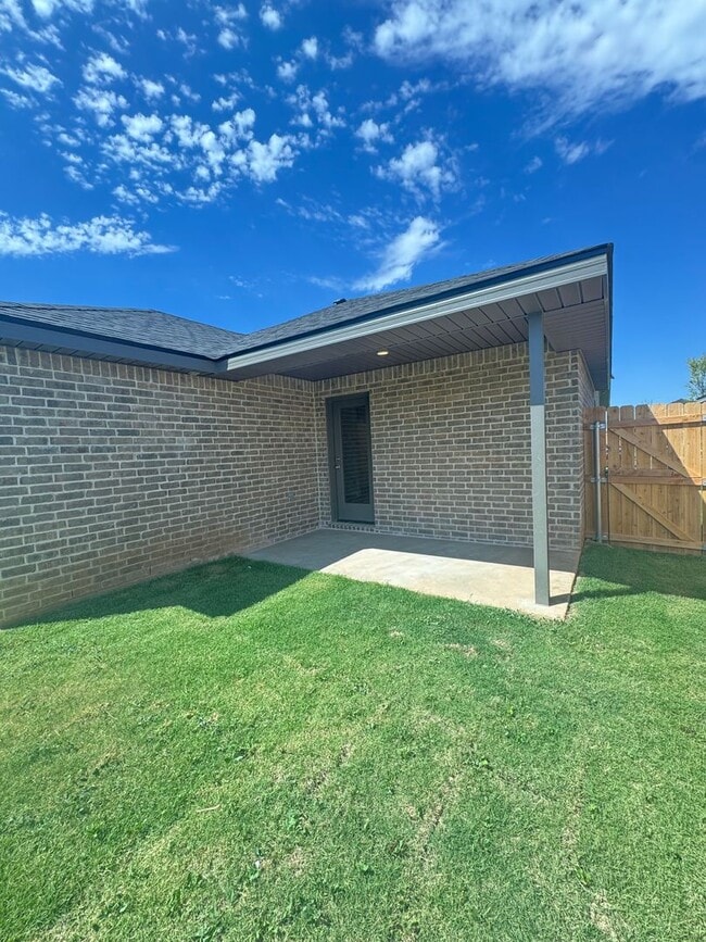 Building Photo - Welcome to Homestead!!!  LATEST PREMIER AR...
