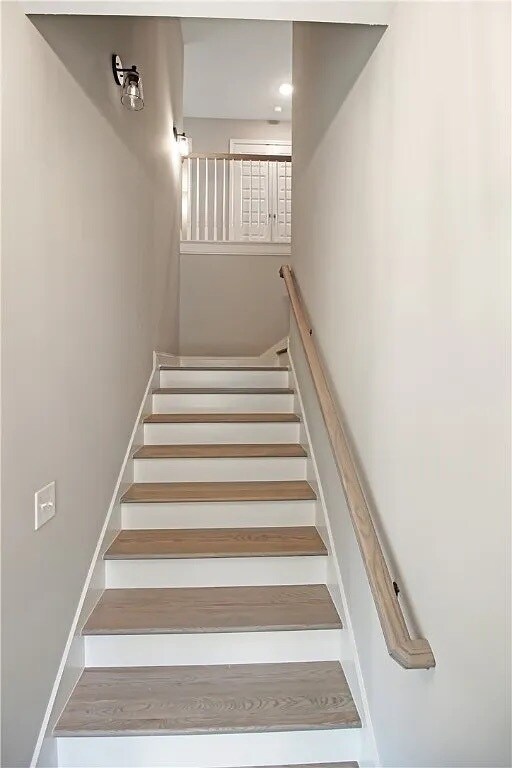 Building Photo - 373 Lightness Dr
