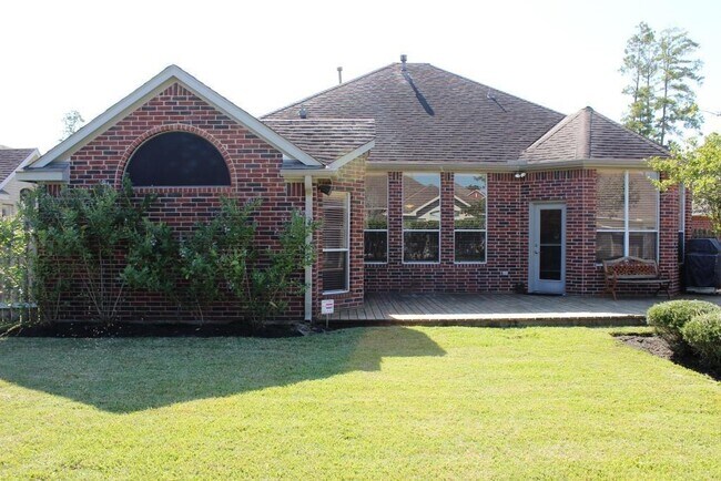 Building Photo - 17726 Memorial Springs Dr