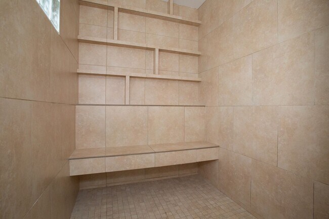 Building Photo - 4500 Avenue H