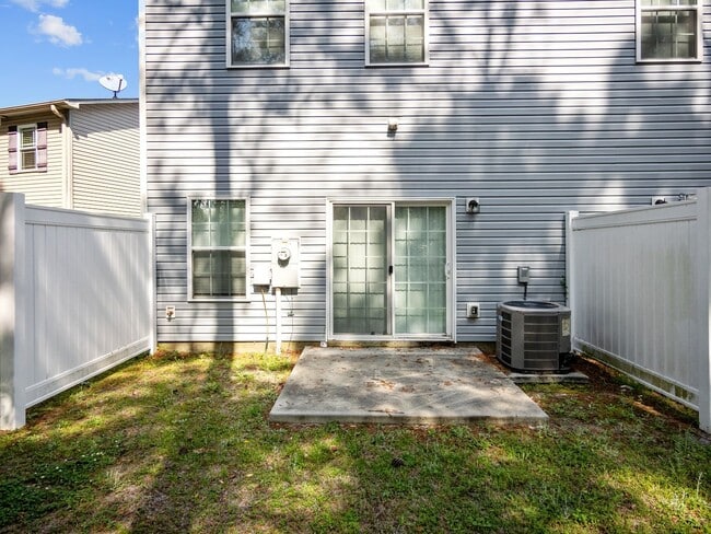 Building Photo - Welcome to Tuscany Villas!