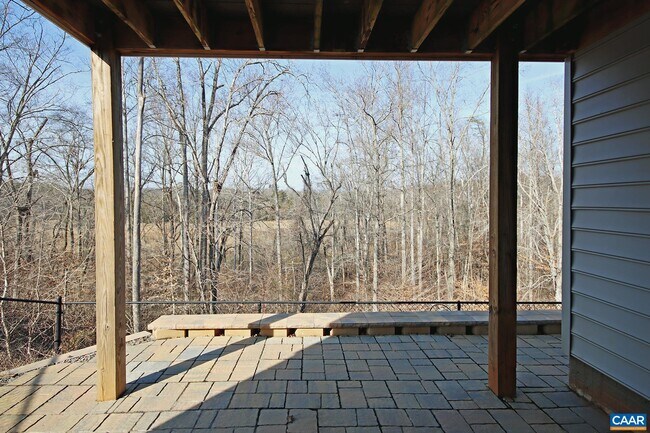 Building Photo - 4393 Sunset Dr
