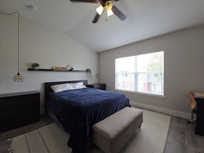 Building Photo - Three Bedroom Townhome at Carter Glen in Orlando