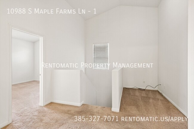 Building Photo - 10988 Maple Farms Ln