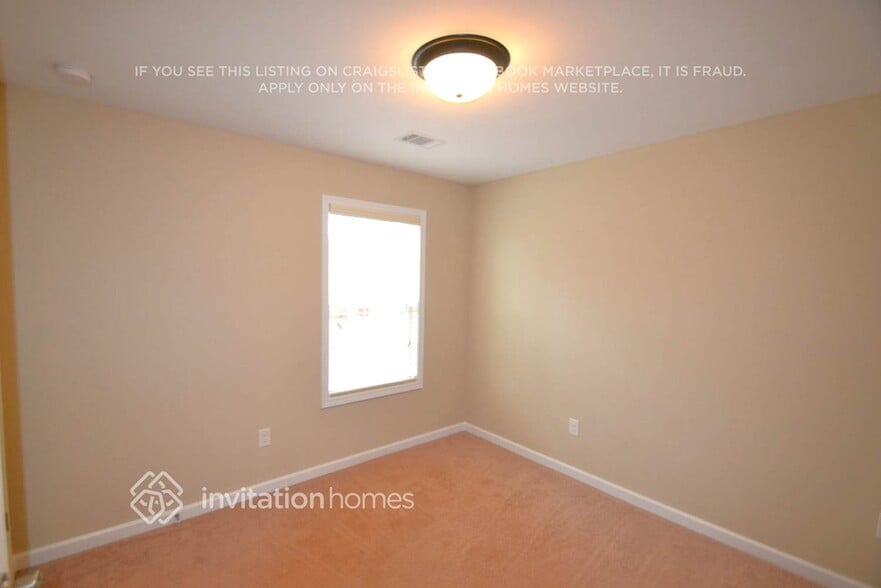 Building Photo - 2565 Beal St