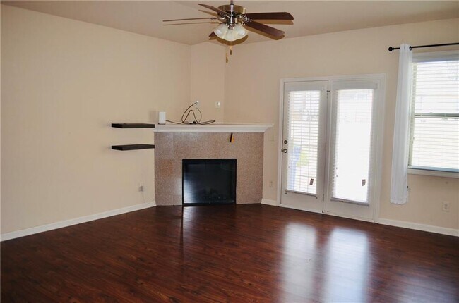 Building Photo - 7931 Bluefin Trail