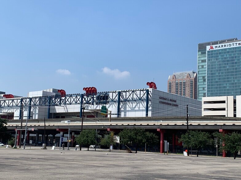 George Brown Convention Center - Four blocks from home! - 505 Bastrop St