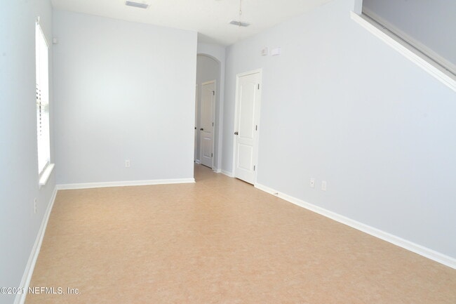 Building Photo - 668 Drake Bay Terrace