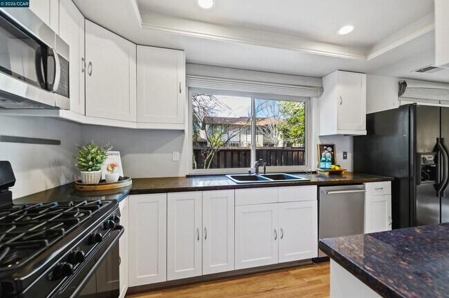 Building Photo - 1746 Candelero Ct